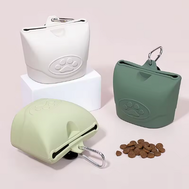 Силіконова сумка для ласощів Derby Pet snack bag, Персиковый