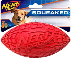 Футбольный мяч для собак Nerf Dog Tire Squeak Football с интерактивной пищалкой, Красный, Large