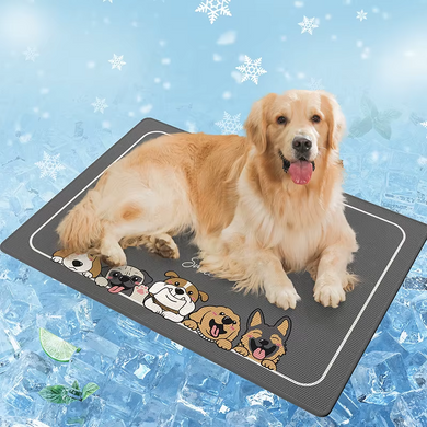 Летняя охлаждающая подстилка для собак Derby Ice Silk Summer Pet Cooling Mat Dogs Smile, 85х120 см
